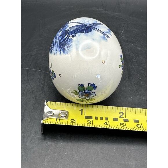 Delft Style Porcelain Blue White Egg from Lancaster PA Windmills Flowers - Picture 8 of 9